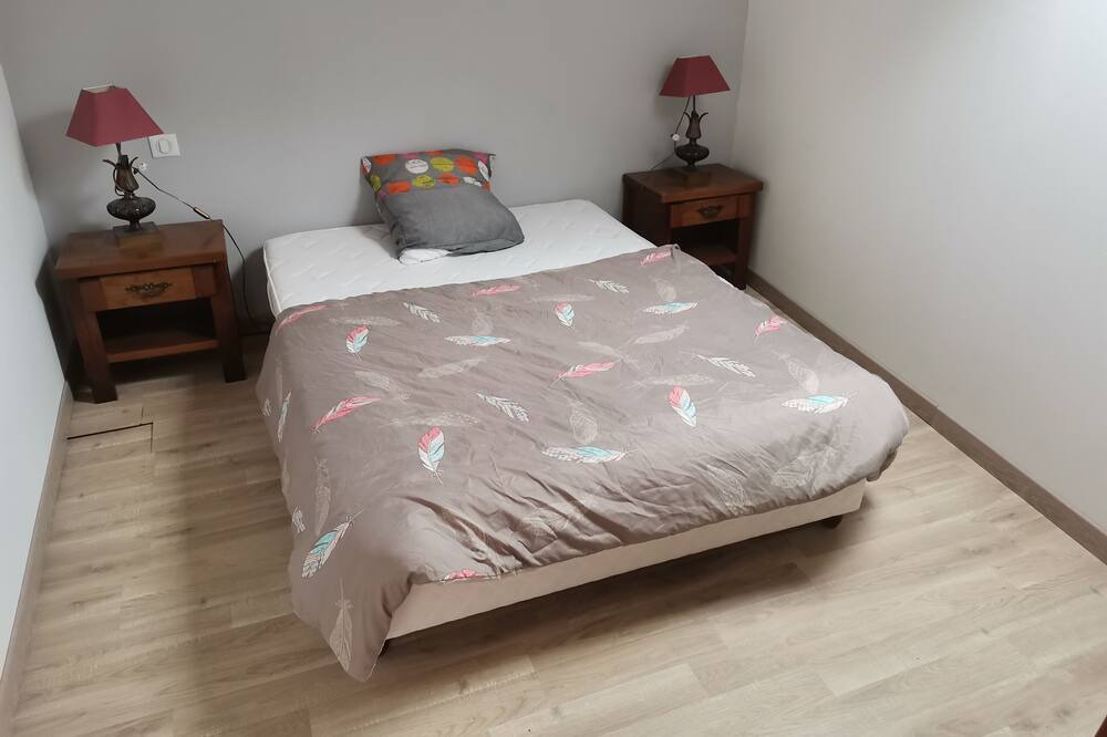 Photo of Bedroom in Saint-Astier