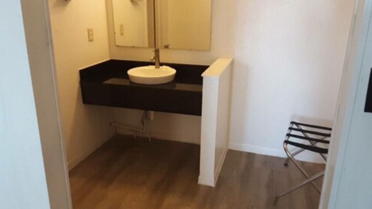 Photo of Bathroom in Van Horn