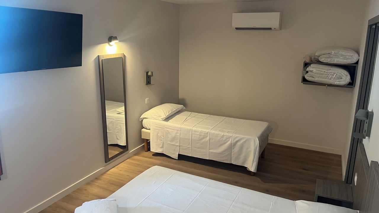 Photo of Bedroom in Millau