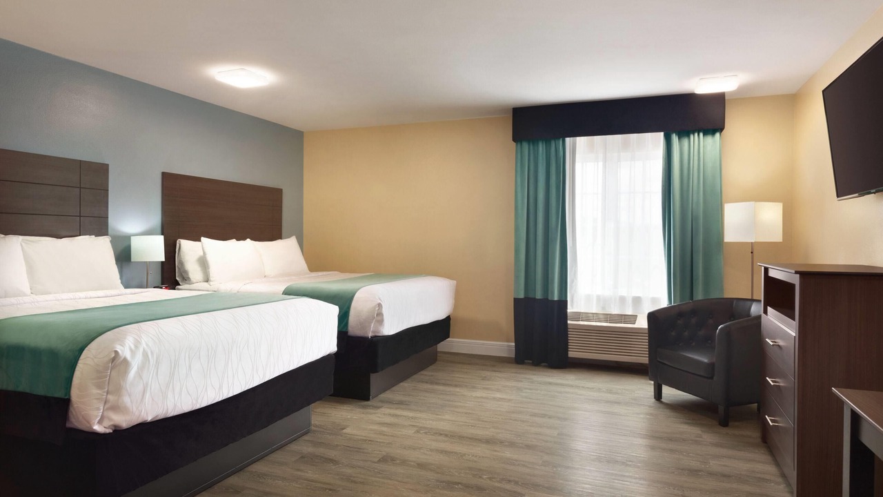 Photo of Bedroom in St. Robert