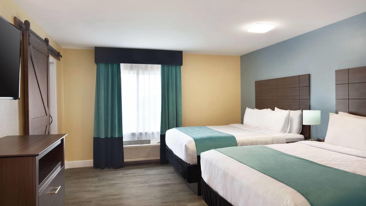 Photo of Others in St. Robert