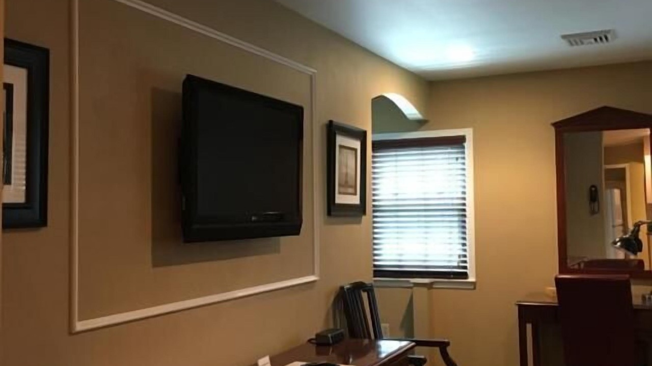 Photo of Others in Huntington Station