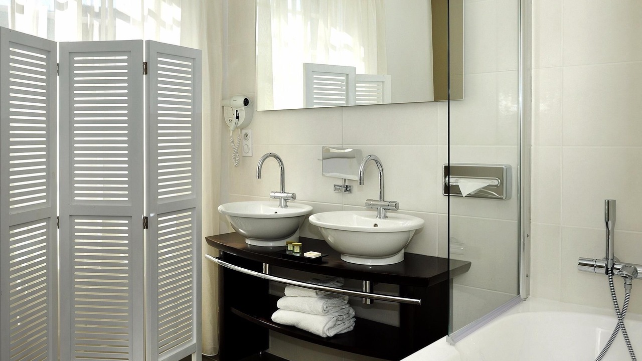 Photo of Bathroom in Cloyes-sur-le-Loir