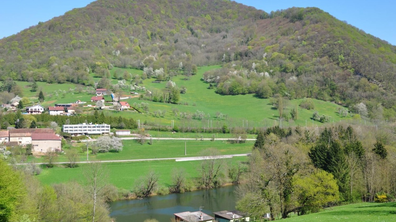 Photo of Others in Hyevre-Paroisse