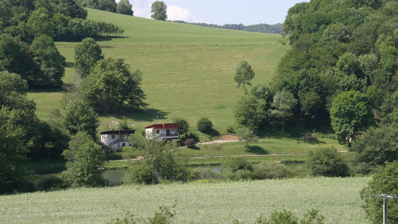 Photo of Outdoor in Hyevre-Paroisse