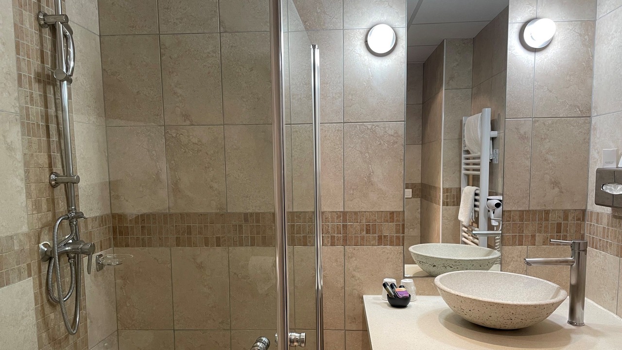 Photo of Bathroom in Greoux-les-Bains