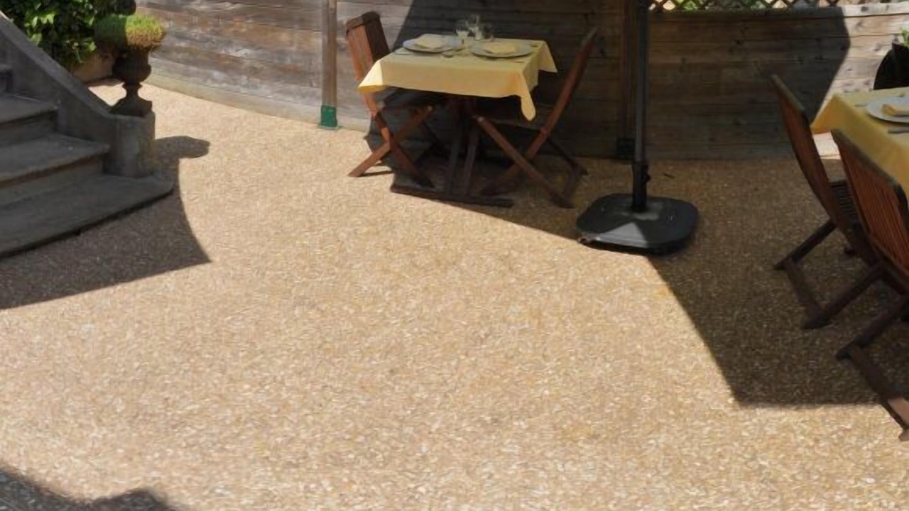 Photo of Patio Balcony in Sille-le-Guillaume