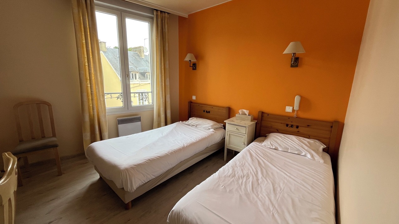 Photo of Bedroom in Sille-le-Guillaume