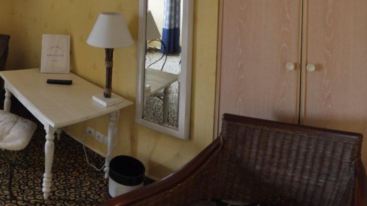 Photo of Bedroom in Sille-le-Guillaume