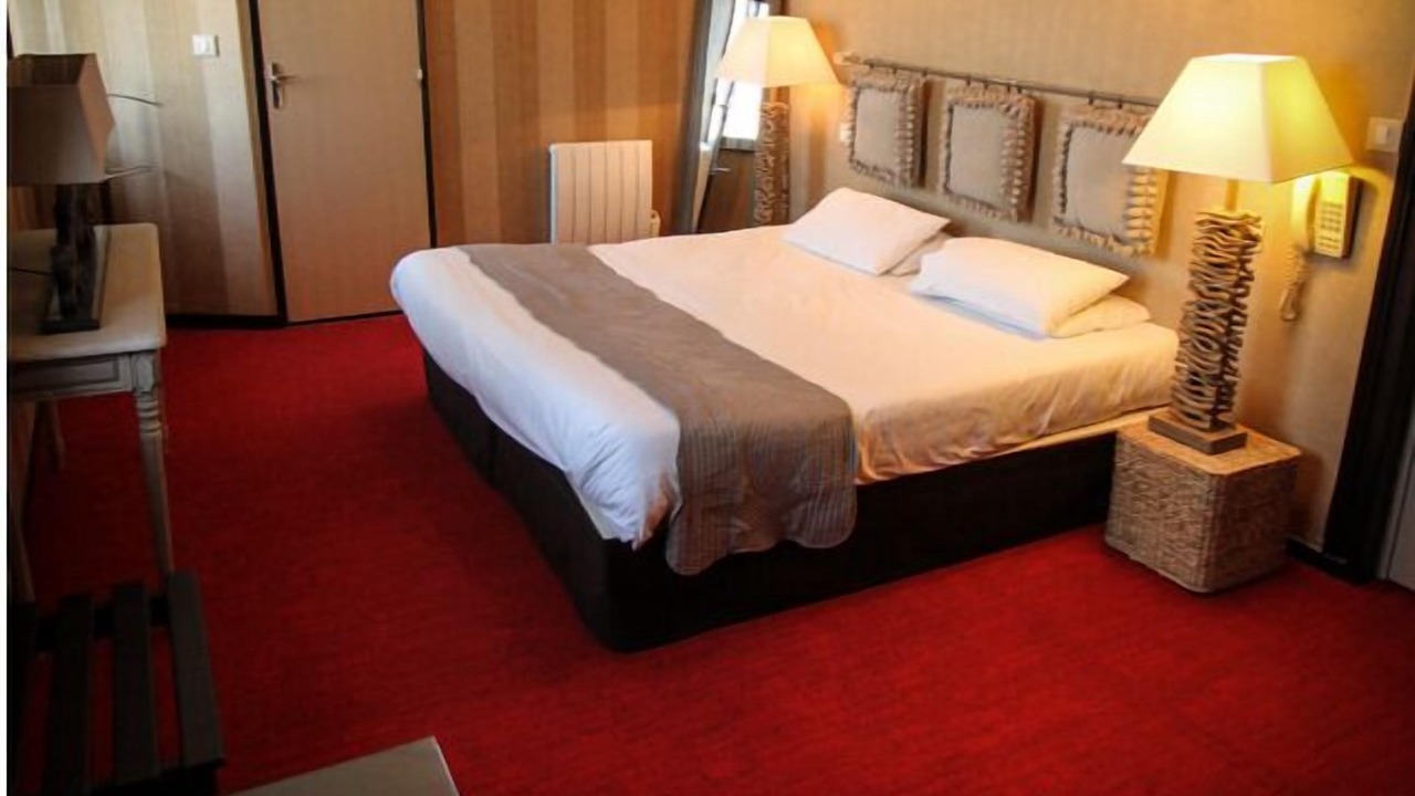 Photo of Bedroom in Cambrai