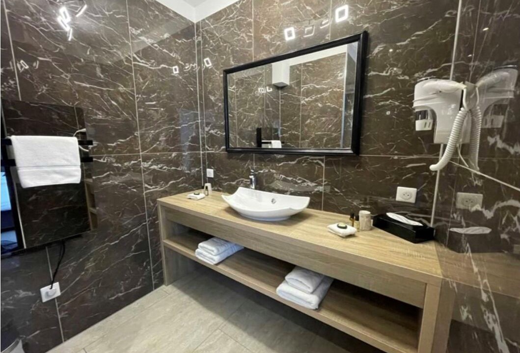 Photo of Bathroom in Cambrai