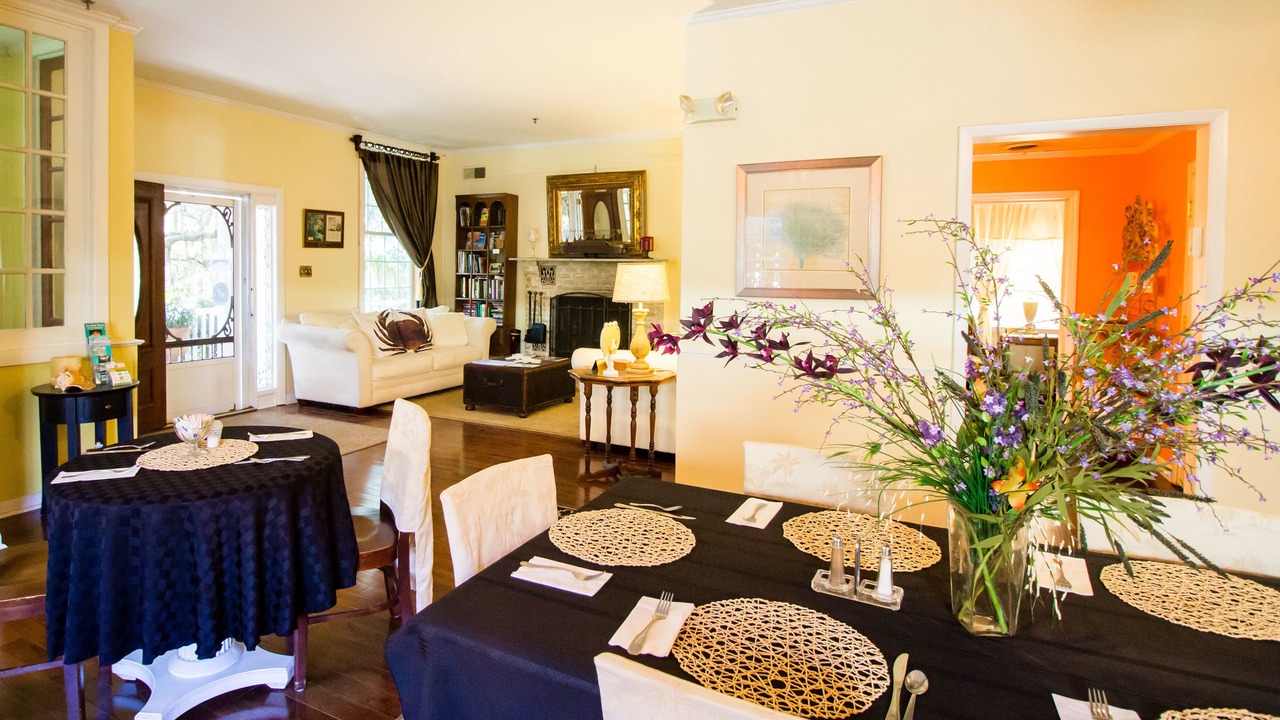 Photo of Livingroom in Tybee Island