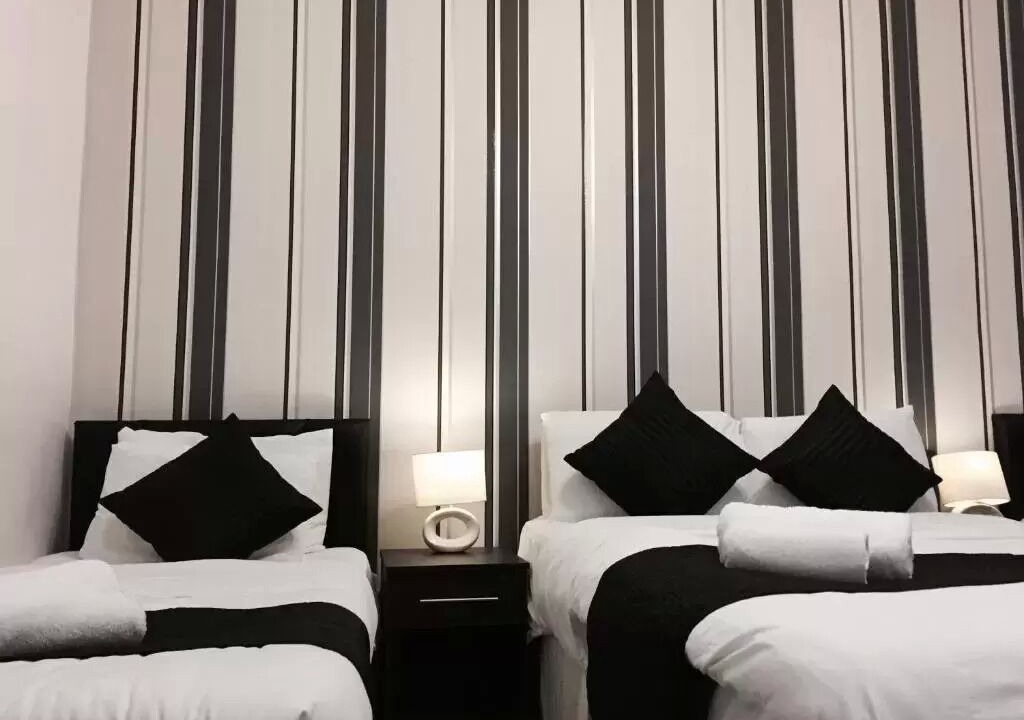 Photo of Others in Heston Central