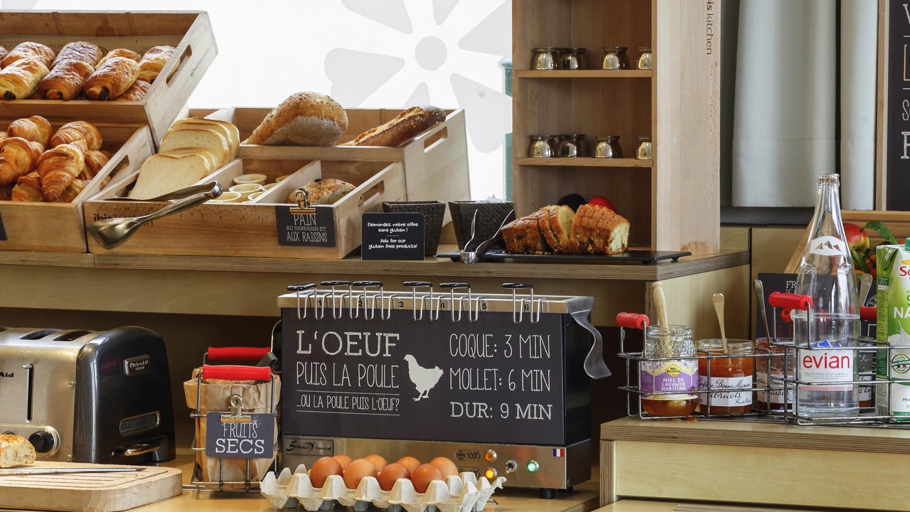 Photo of Others in Etampes