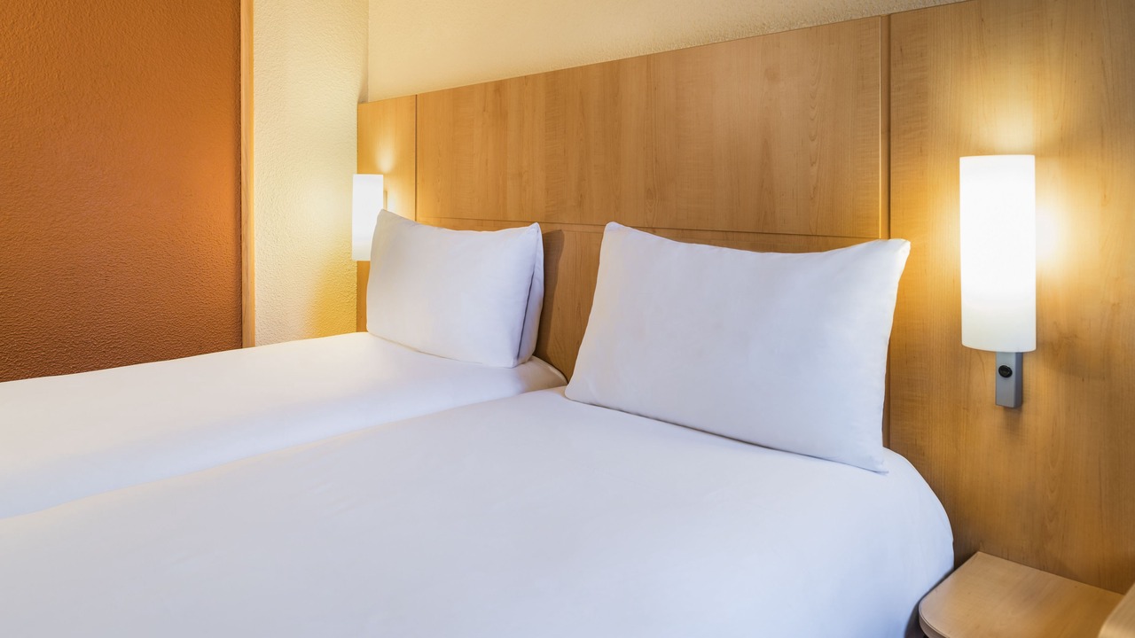 Photo of Bedroom in Etampes