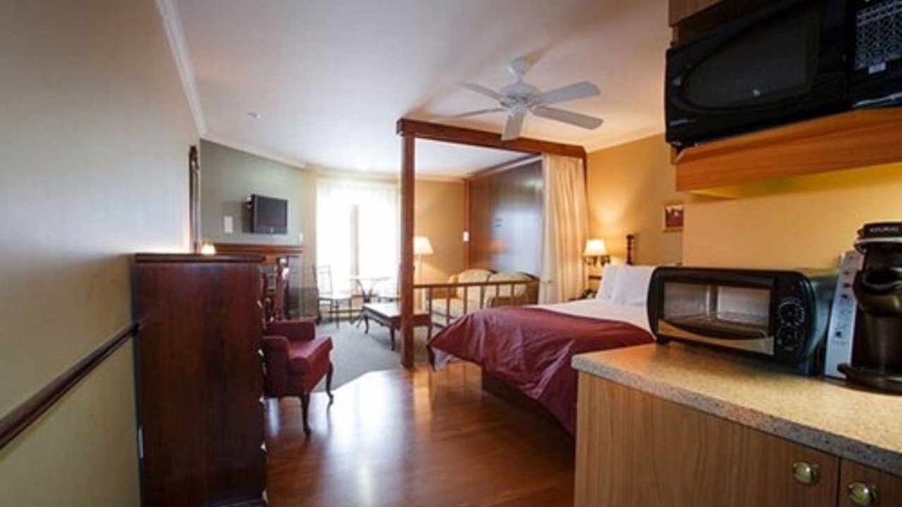 Photo of Bedroom in Saint-Sauveur
