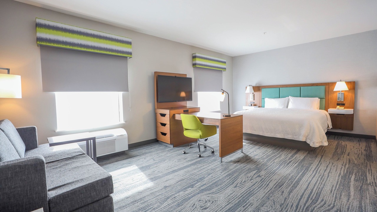 Photo of Bedroom in Bay City