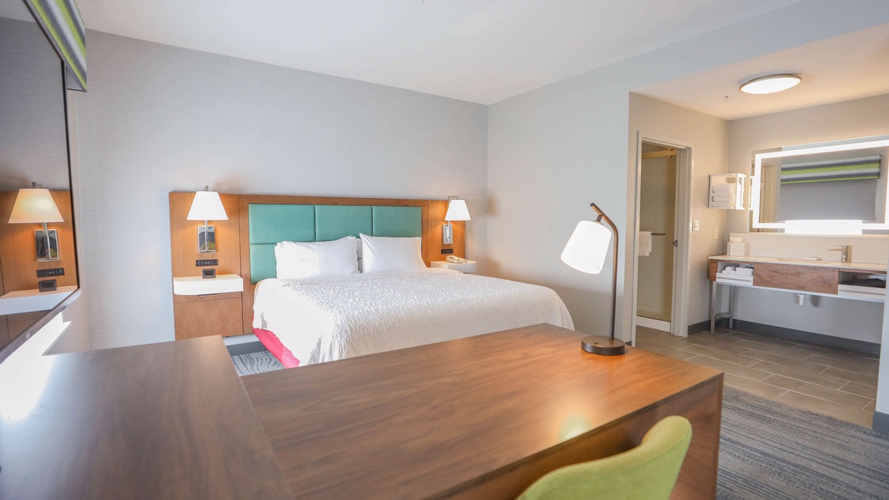 Photo of Bedroom in Bay City