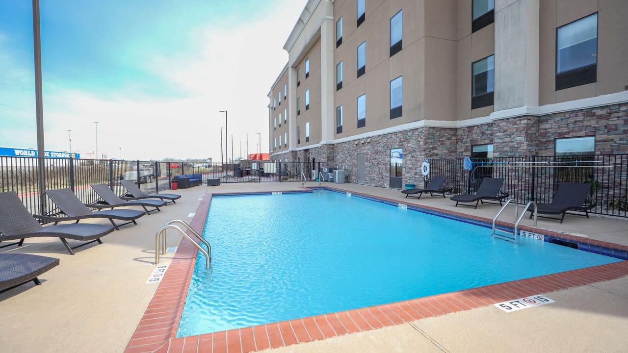 Photo of Outdoor in Bay City