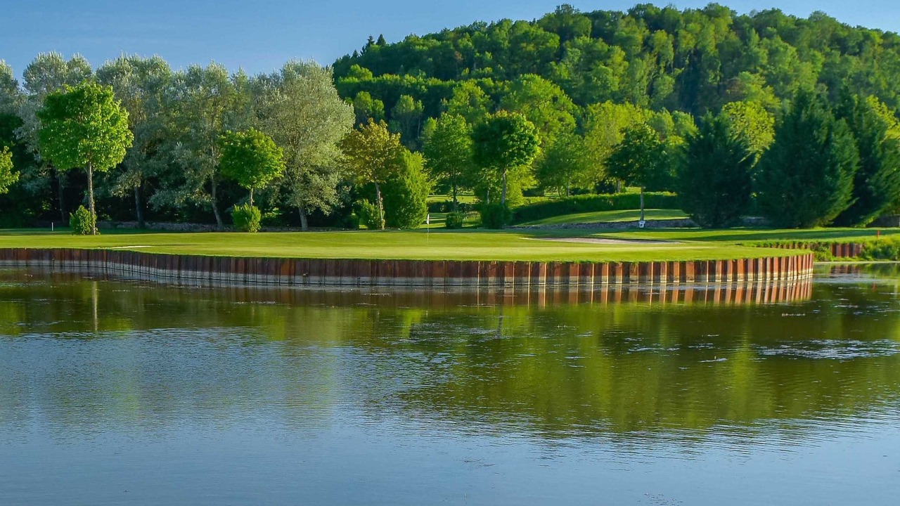 Photo of Others in Chailly-sur-Armancon