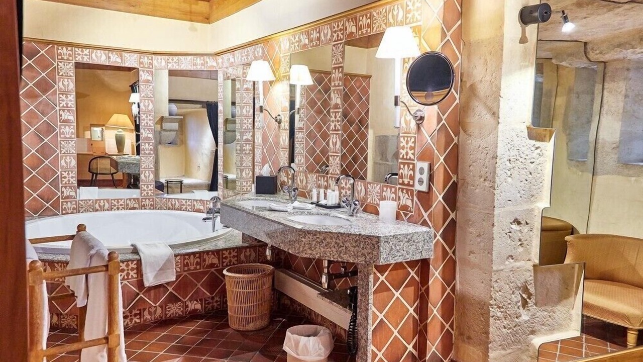 Photo of Bathroom in Chailly-sur-Armancon