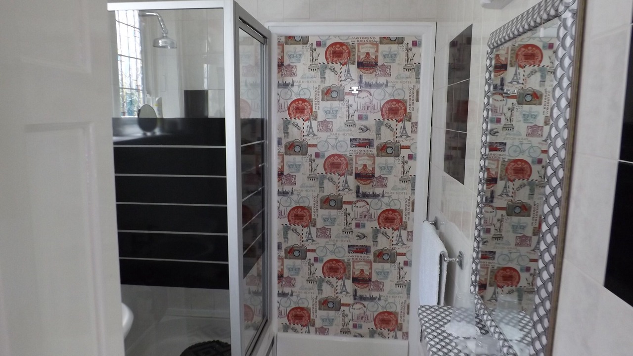 Photo of Bathroom in Great Yarmouth