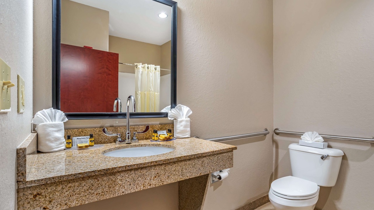 Photo of Bathroom in Enterprise