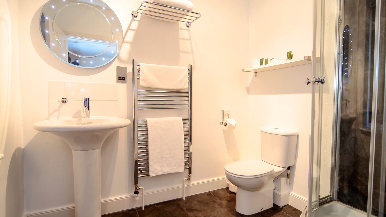 Photo of Bathroom in Shrewton