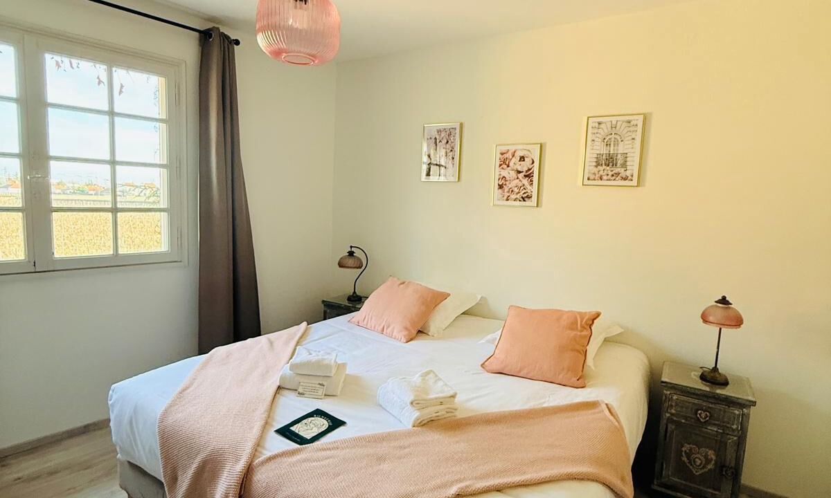 Photo of Bedroom in Gevrey-Chambertin