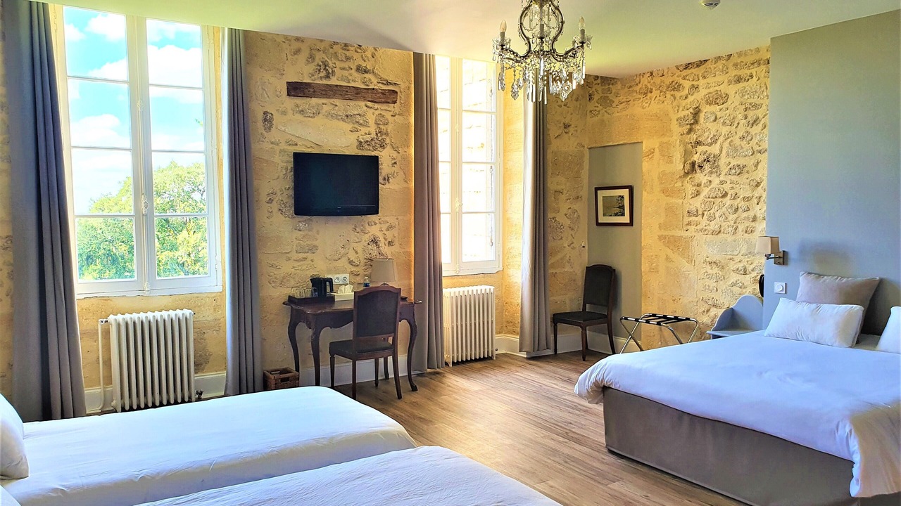 Photo of Bedroom in Puisseguin