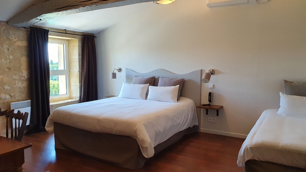 Photo of Bedroom in Puisseguin