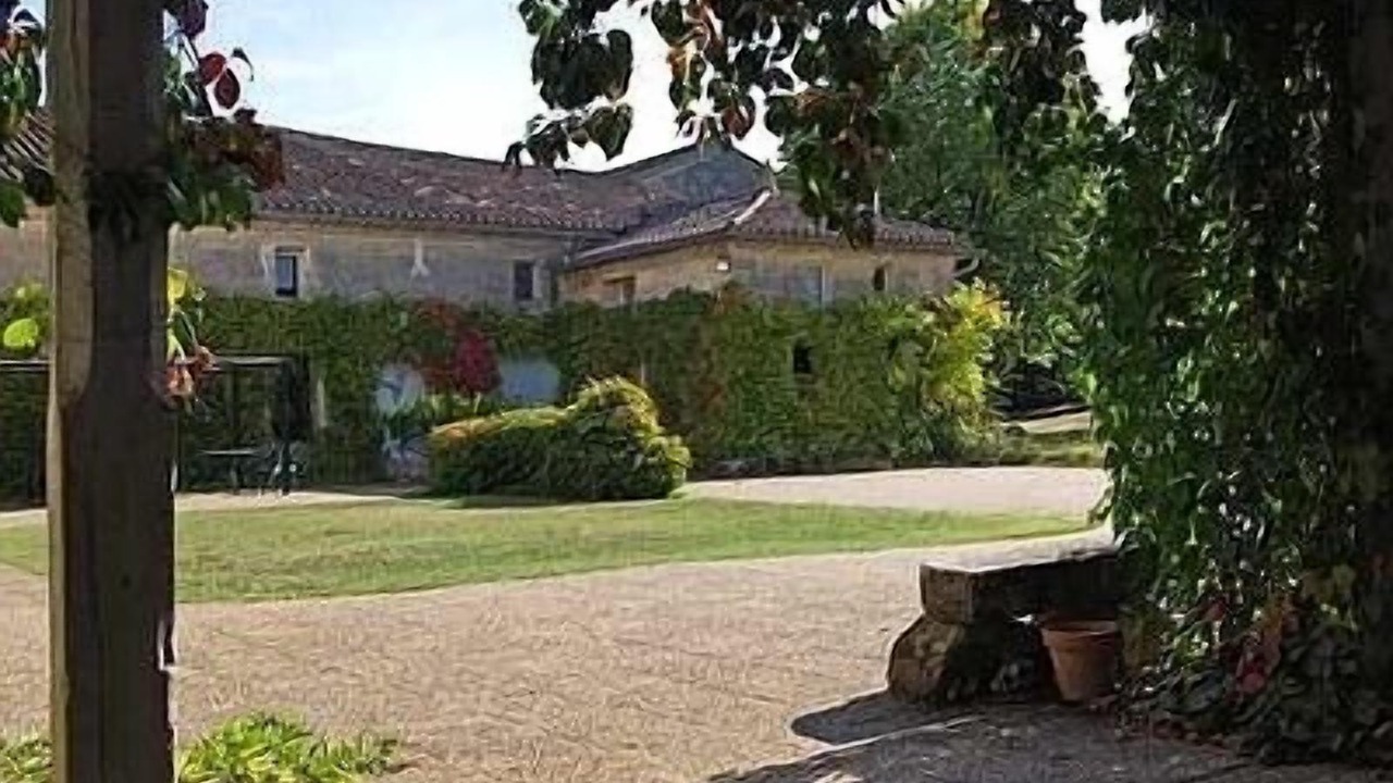 Photo of Outdoor in Puisseguin
