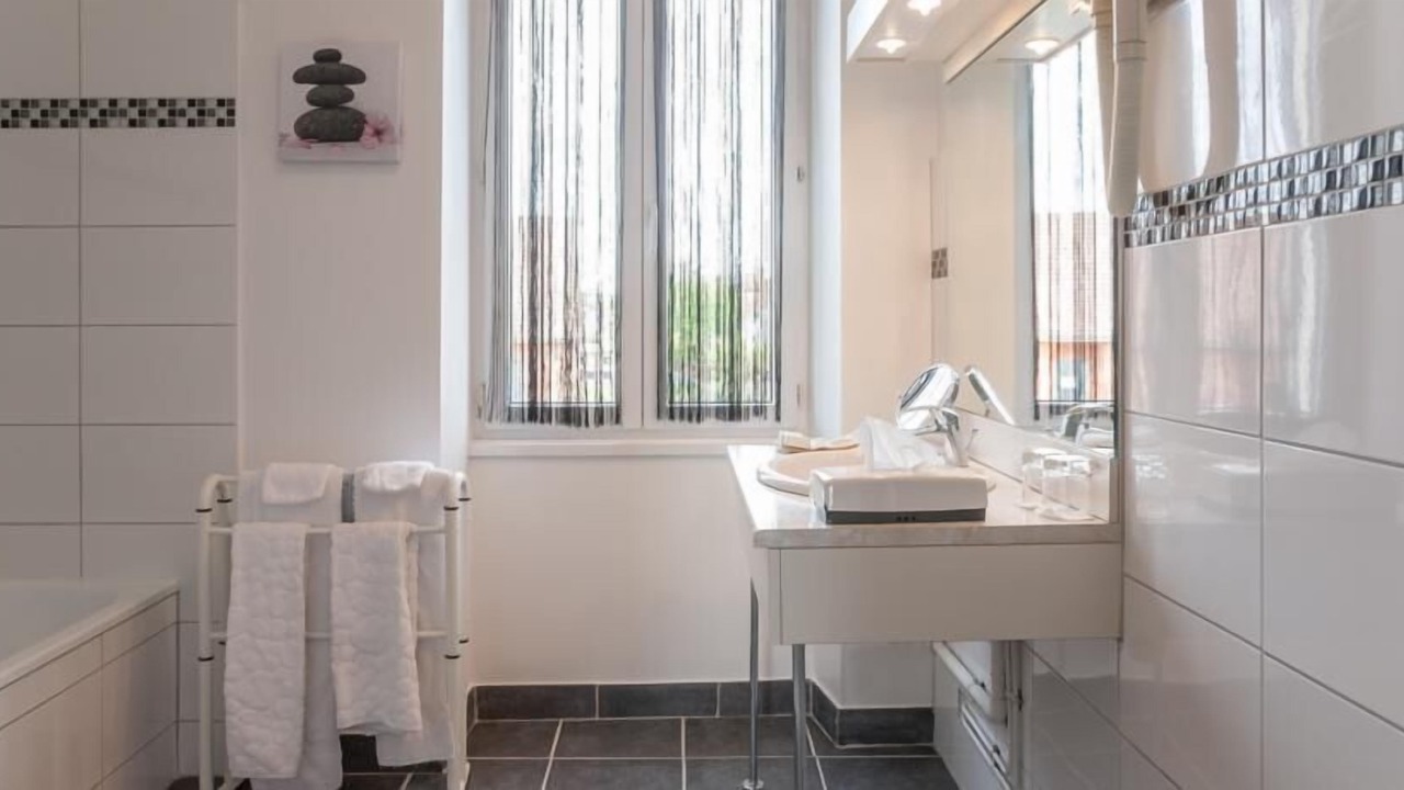 Photo of Others in Thorigne-sur-Due