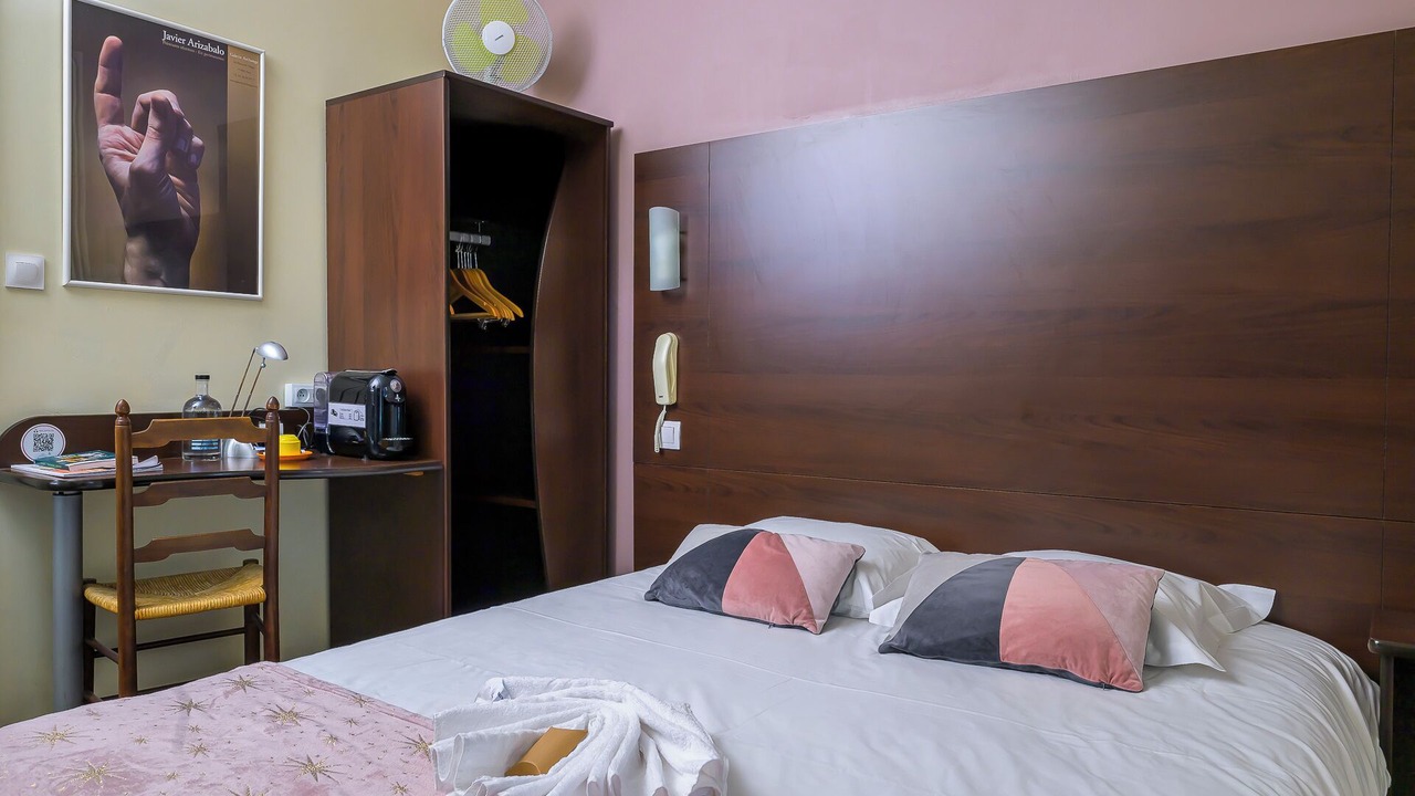 Photo of Bedroom in Marsac-sur-l'Isle