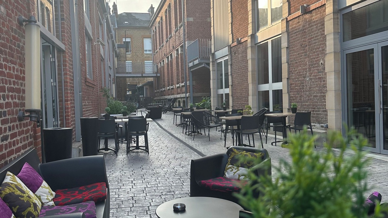 Photo of Patio Balcony in Charleville-Mezieres