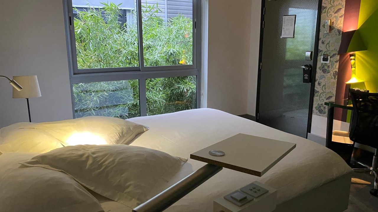 Photo of Bedroom in Charleville-Mezieres