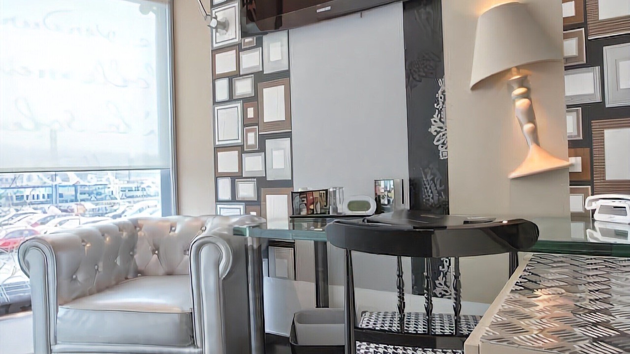 Photo of Bedroom in Charleville-Mezieres