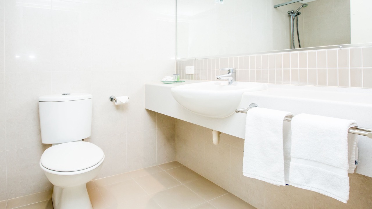 Photo of Bathroom in Springwood