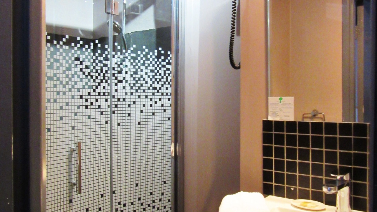 Photo of Bathroom in Millau