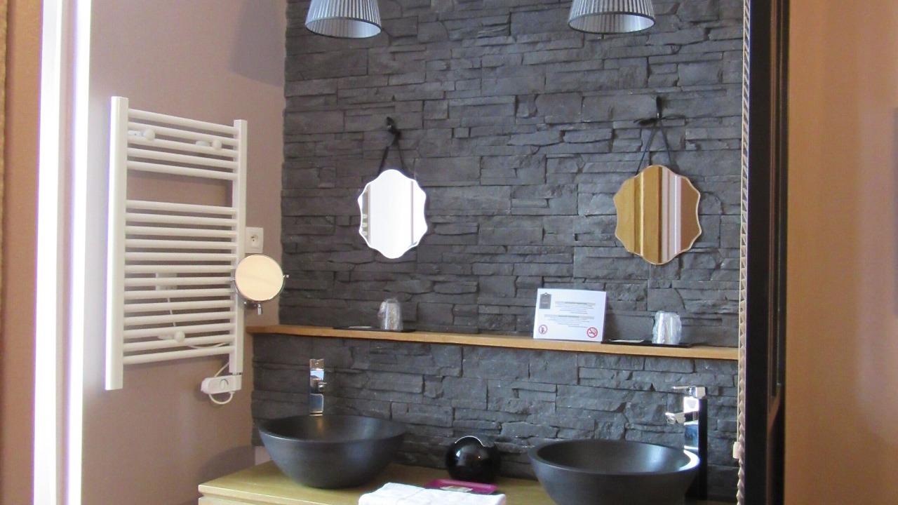 Photo of Bathroom in Millau