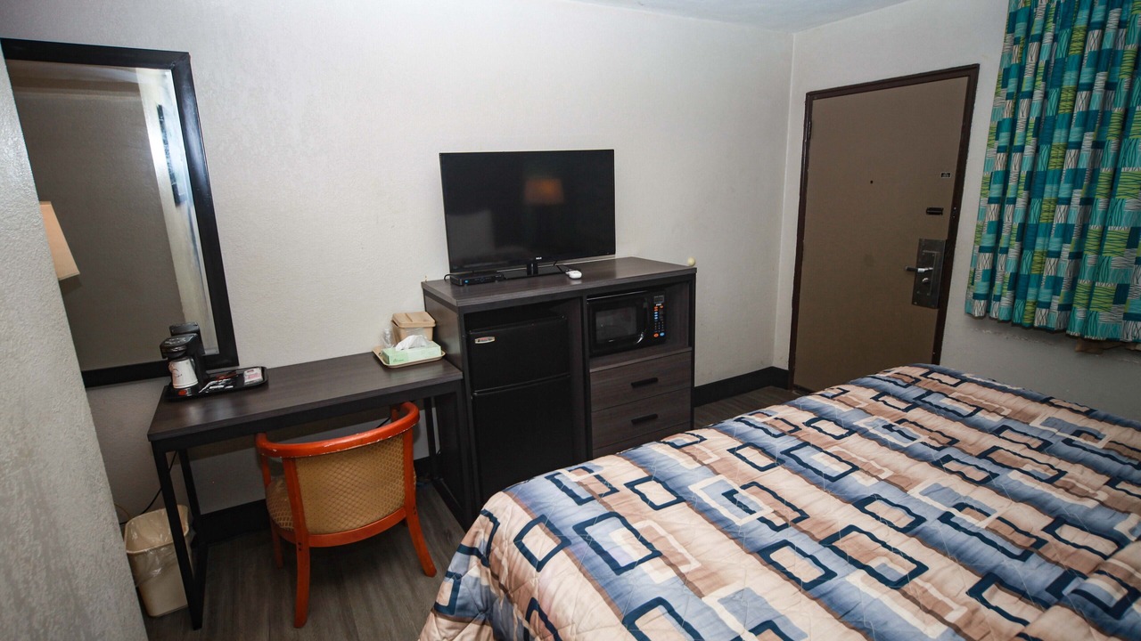 Photo of Bedroom in Derrick City