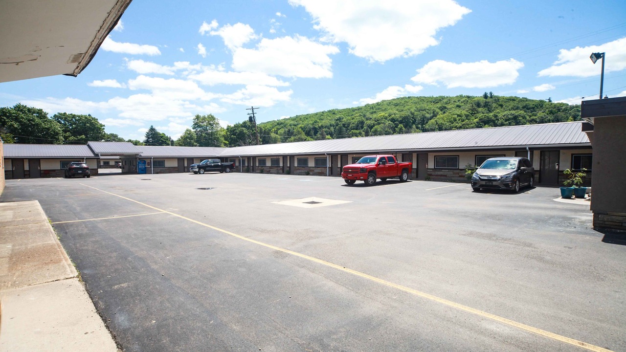 Photo of Outdoor in Derrick City