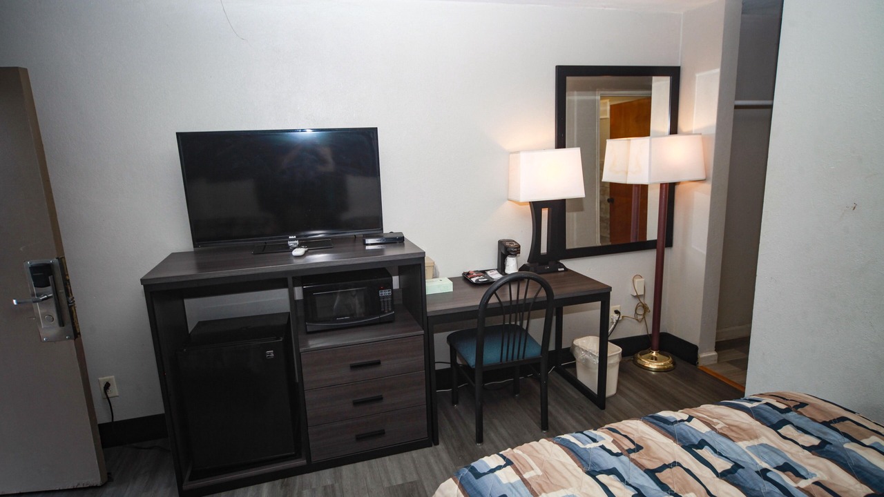 Photo of Bedroom in Derrick City