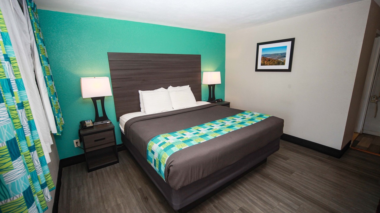 Photo of Bedroom in Derrick City