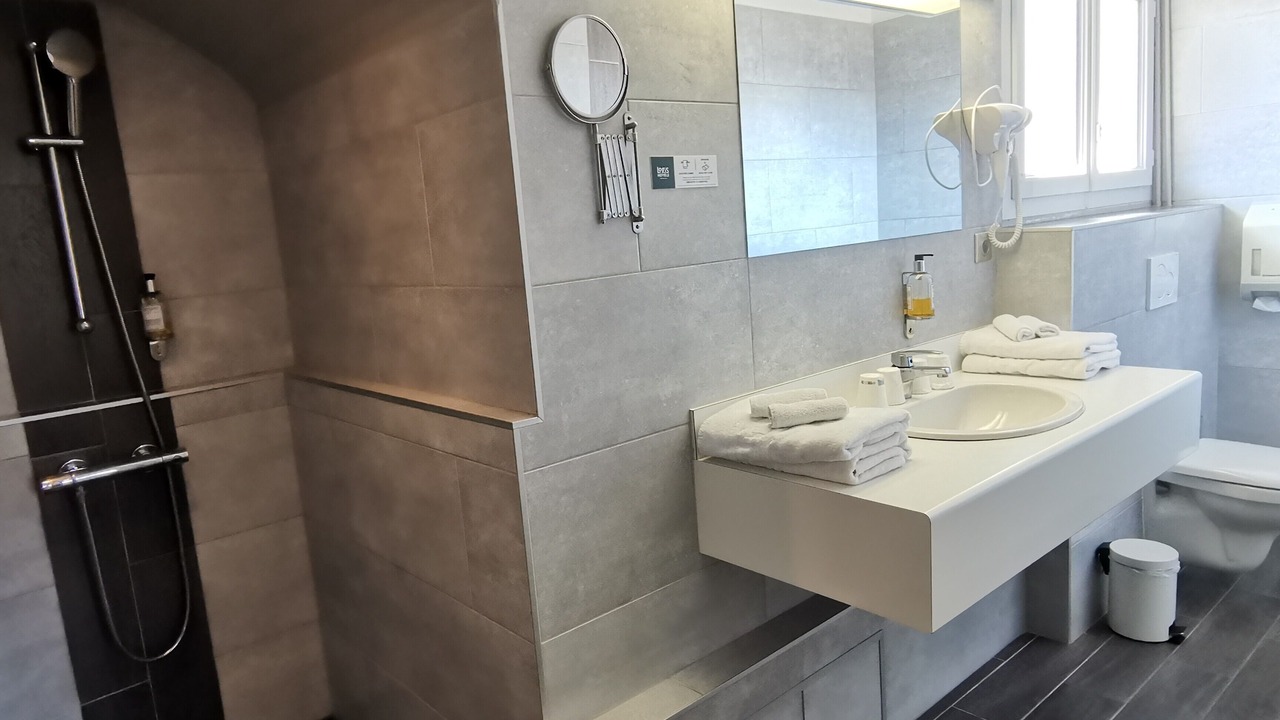 Photo of Bathroom in Briare