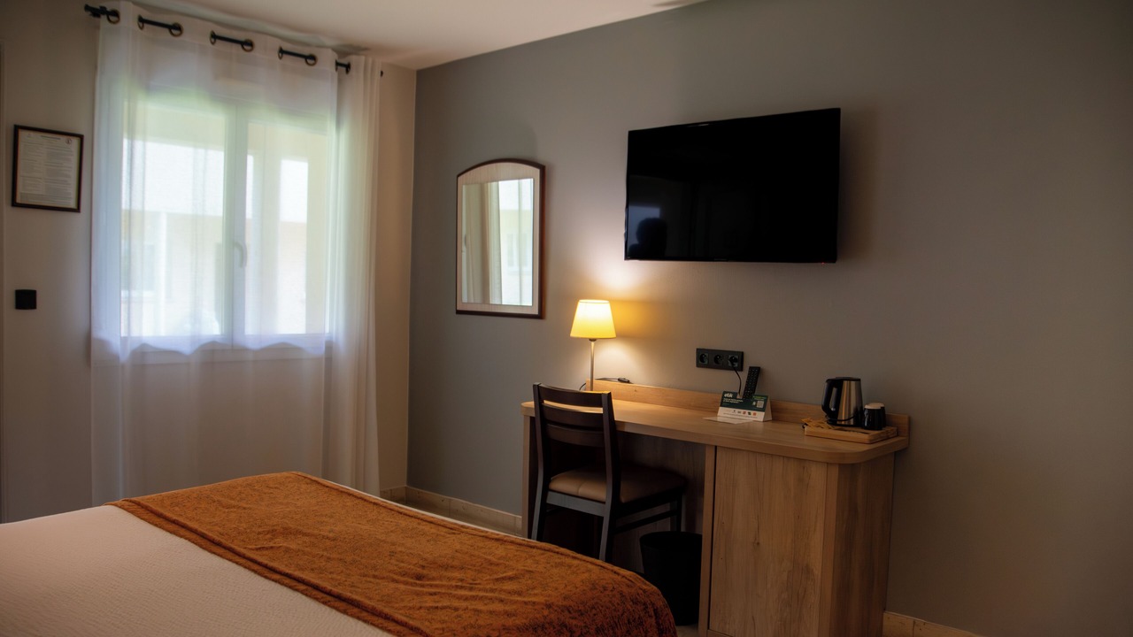 Photo of Bedroom in Creney-pres-Troyes