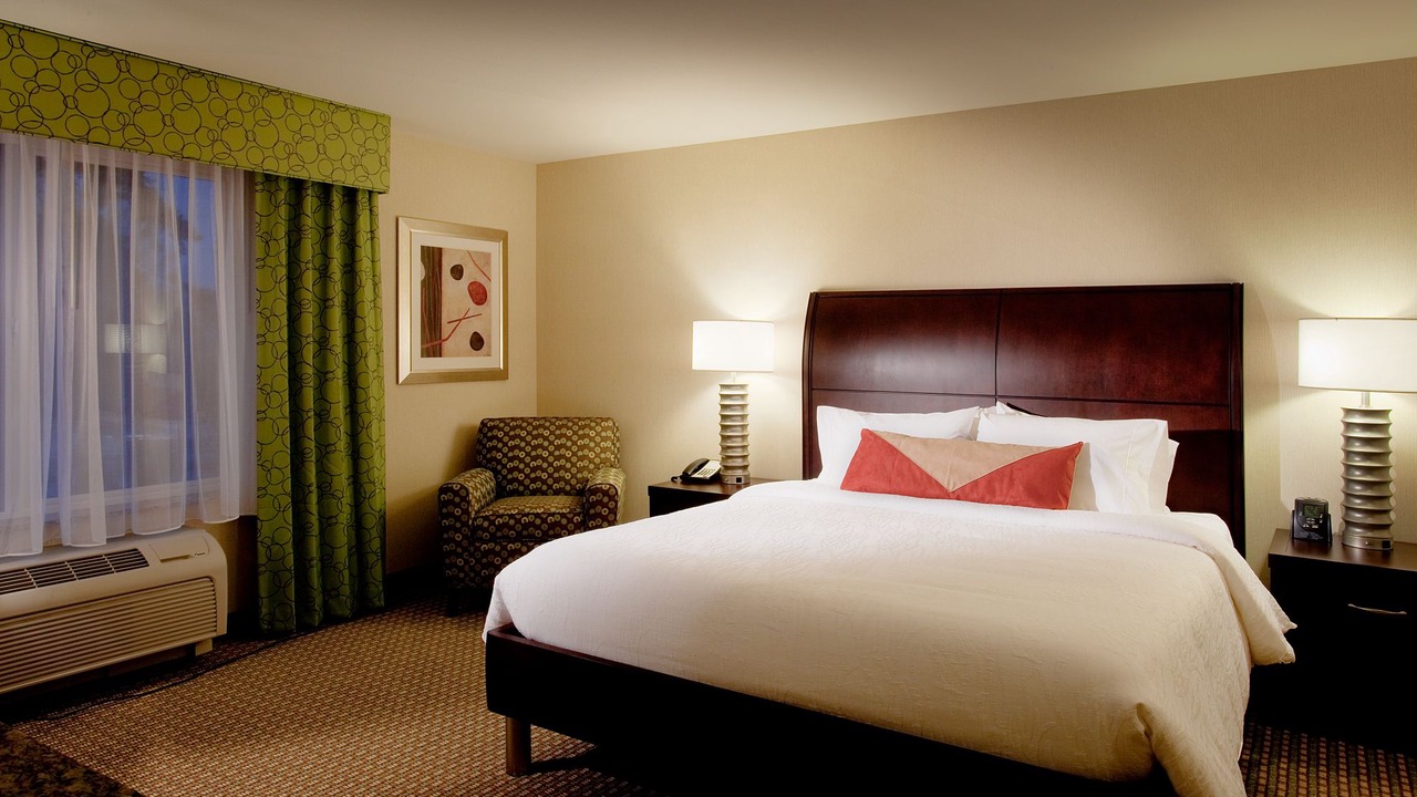 Photo of Bedroom in Canyon Park