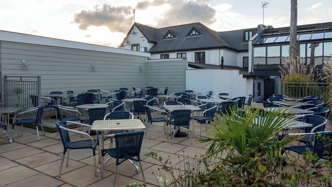 Photo of Outdoor in Kennford