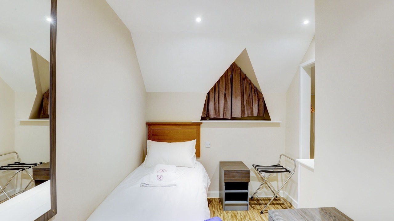 Photo of Others in Kennford