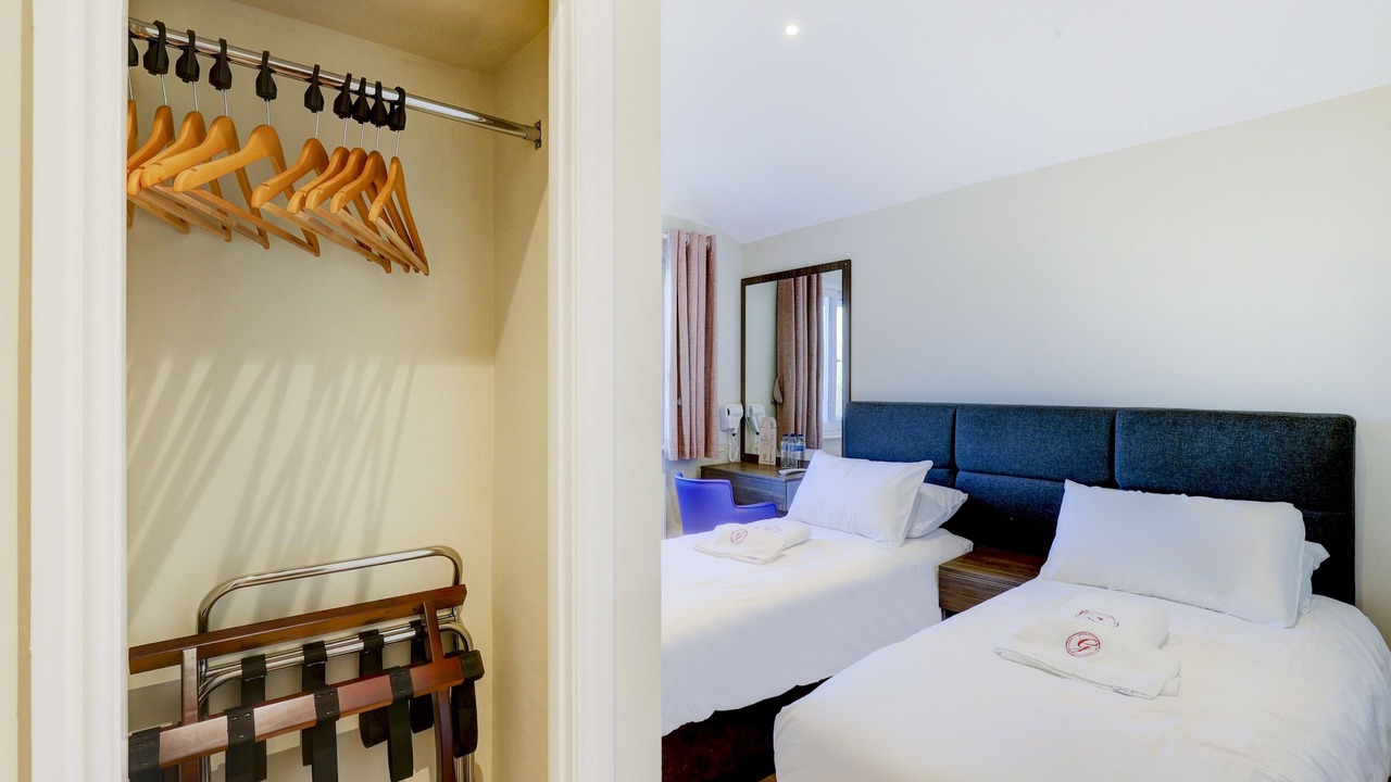 Photo of Others in Kennford